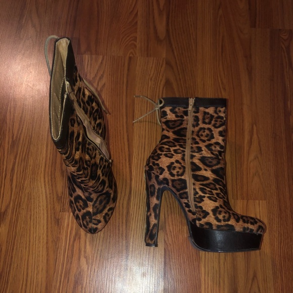 Platform Leopard Print Ankle Boots - Picture 4 of 4